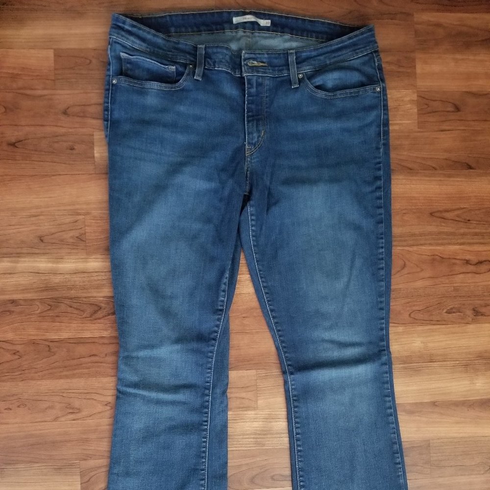 Levi's 715 Bootcut Jeans
